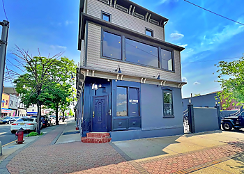 Elizabeth Italian Restaurants Del Porto Ristorante