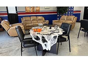 Del Real Auto Group LLC - Grand Prairie, TX Used Car Dealers - Business Interior Image