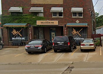 Rockford Tattoo Shops Delicious Ink Tattoo & Piercing