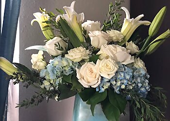 St Petersburg Florists Delma's, The Flower Booth