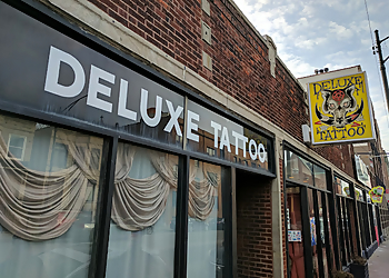 Chicago Tattoo Shops Deluxe Tattoo