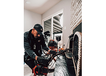 Oakland Chimney Sweep Den Defenders Chimney & Fireplace Service Oakland