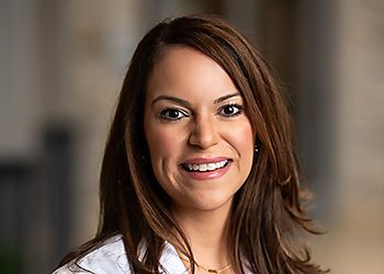 Denisse Holcomb, MD - Irving, TX Gynecologists - Doctor Portrait Image