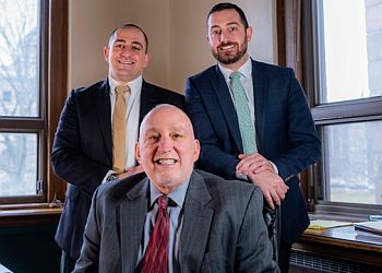 Toledo Medical Malpractice Lawyers Dennis P. Sawan - SAWAN & SAWAN