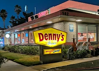 Denny's Ontario - Ontario, CA American Restaurants - Restaurant Exterior Image