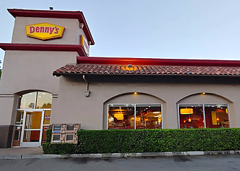 Visalia American Restaurants Denny's Visalia