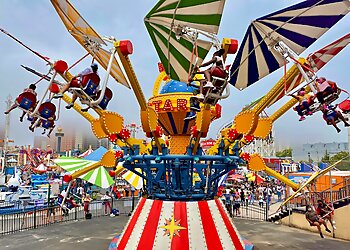 New York Amusement Parks Deno's Wonder Wheel Amusement Park