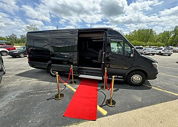 Derby City Limousines  Louisville Limo Service image 1