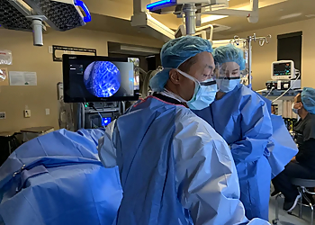 Huntington Beach Orthopedics Derek T. Dee, MD, FAAOS - DEE SPORTS ORTHOPEDICS