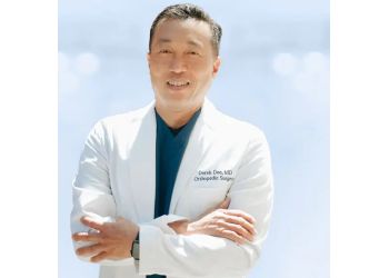 Derek T. Dee, MD, FAAOS - DEE SPORTS ORTHOPEDICS  Huntington Beach Orthopedics