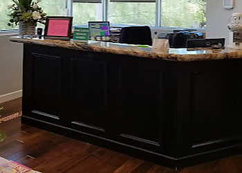 Mesa Dentists Derrick J. Dickerson, DMD