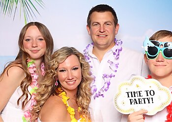 Des Moines Photo Booth Companies Des Moines Photo Booth Company