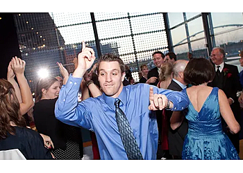 Gilbert Djs Desert Music Entertainment