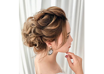 San Jose Makeup Artists Design Her Image