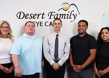 Chandler Pediatric Optometrists Destin Whipple, OD - DESERT FAMILY EYE CARE