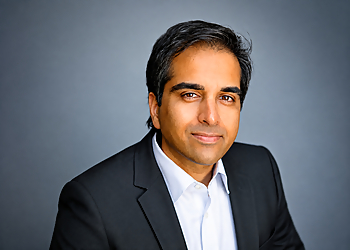 Dev Wali, MD - INTEGRATIVE MED SPA & PLASTIC SURGERY Dev Wali, MD - Pomona, CA Plastic Surgeons - Doctor Portrait Image