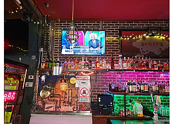 El Paso Pubs Dewey's Corner Pub