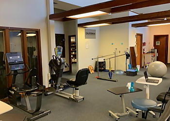 Concord Physical Therapists Dharni Nathwani, PT, DPT - CALIFORNIA REHABILITATION AND SPORTS THERAPY-CONCORD