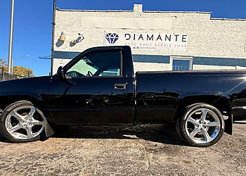 Diamante Auto Body Repair Shop - Kansas City, KS Auto Body Shops - Company Image