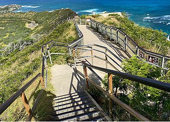 Honolulu Hiking Trails Diamond Head State Monument