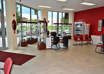 Philadelphia Pediatric Optometrists Diana Chuong, OD - TREND EYE CARE