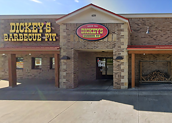 Topeka Barbecue Restaurants Dickey's Barbecue Pit Topeka