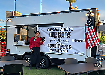 Diego’s Farm to Table - McAllen, TX Food Trucks - Takeaway Counter Image