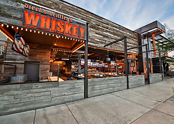 Scottsdale Sports Bars Dierks Bentley's Whiskey Row
