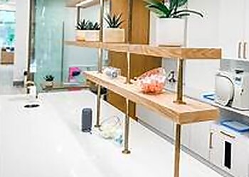 Baltimore Orthodontists Dina Sanchez, DDS - ROLAND PARK ORTHODONTICS