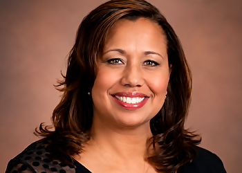 Dina Winston, MD - Montgomery, AL Pediatricians - Doctor Portrait Image