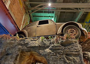 Springfield Places To See Discovery Center of Springfield