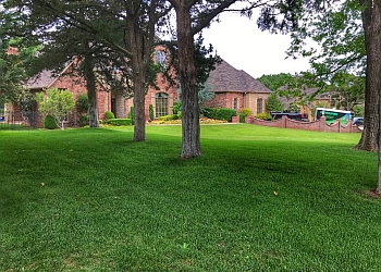 3 Best Lawn Care Services in Oklahoma - DiversifiedLawnServicesLLC OklahomaCity OK 2