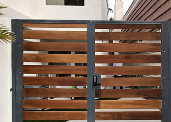 Divine About the Fence Divine About the Fence - Henderson, NV Fencing Contractors