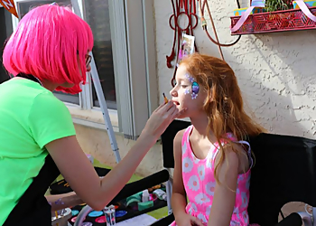 Dizzy Doodle Face Painting+ Fort Lauderdale Face Painting image 1