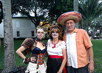 Hollywood Face Painting Dizzy Doodle Face Painting, LLC