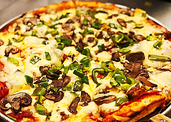 Do Drop Inn Pueblo Pizza Places image 1