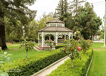 Glendale Landmarks Doctors House Museum & Gazebo