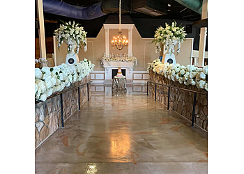 Cary Wedding Planners Dolled Up and Planned Out