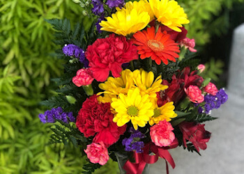 Kansas City Florists Don Evans Florist & Zucy's Flower Boutique