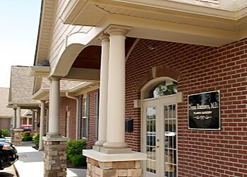 Cincinnati Plastic Surgeon Donna Krummen, MD, FACS - KRUMMEN PLASTIC SURGERY