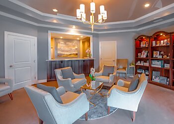 Cincinnati Plastic Surgeon Donna Krummen, MD, FACS - KRUMMEN PLASTIC SURGERY