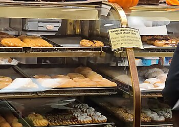 St Paul Donut Shops Donut Hut