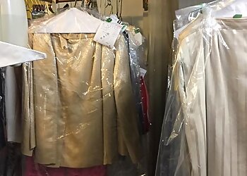 Hampton Dry Cleaners Dora's Dry Cleaning & Alterations