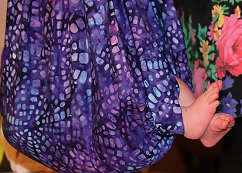 Dos Latidos Birth Services - Sacramento, CA Midwives - Doctor With Patient Image