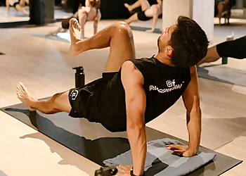 Dose Hot HIIT Pilates & Yoga - Memphis, TN Yoga Studios - Practice Image