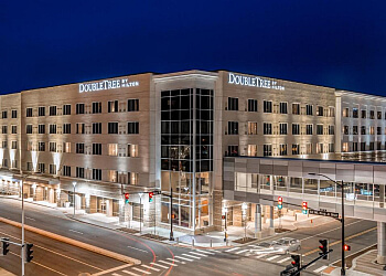 DoubleTree by Hilton Evansville Evansville Hotels