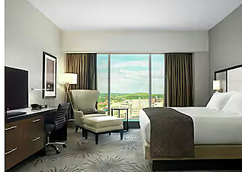 Cedar Rapids Hotels DoubleTree by Hilton Hotel Cedar Rapids Convention Complex