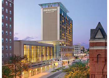 DoubleTree by Hilton Hotel Cedar Rapids Convention Complex Cedar Rapids Hotels