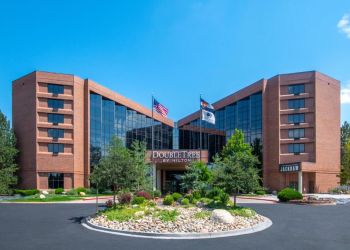 DoubleTree by Hilton Hotel Denver-Aurora DoubleTree by Hilton Hotel Denver-Aurora - Aurora, CO Hotels - Hotel Exterior Image