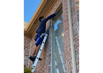 Plano Window Cleaners Doug Does Windows